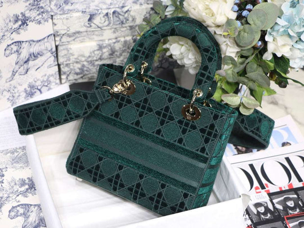 Embroidered Velvet Dark Green, CD Charm, DI-042