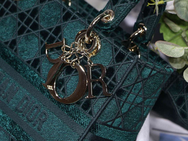 Embroidered Velvet Dark Green, CD Charm, DI-042