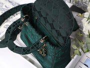 Embroidered Velvet Dark Green, CD Charm, DI-042