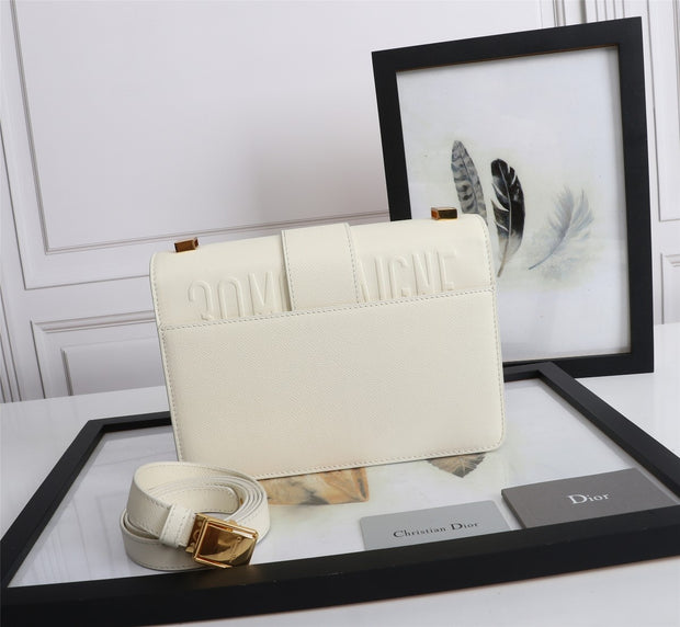 Rectangular White, CD Buckle, DI-046