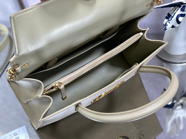 Rectangular Grey, CD Buckle, DI-053