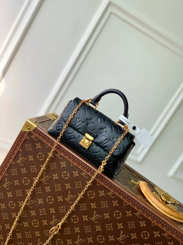 Rectangular Black with Gold Chain LV-024