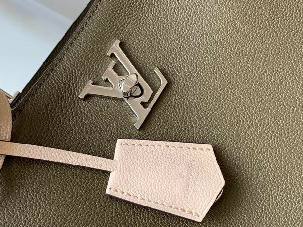 Rectangular Olive Green with Gold Details LV-034