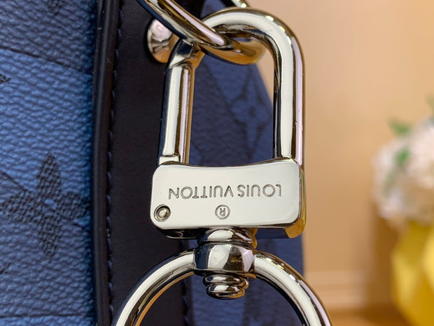 Duffle Shape Blue with Black Straps LV-037