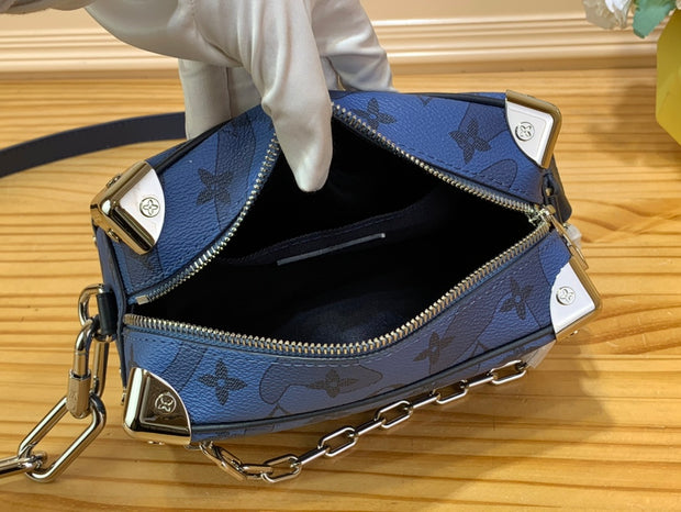 Duffle Shape Blue with Black Straps LV-037