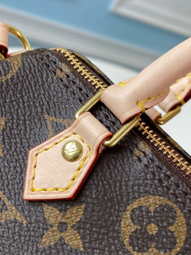 Small Round Brown with Beige Handles LV-040