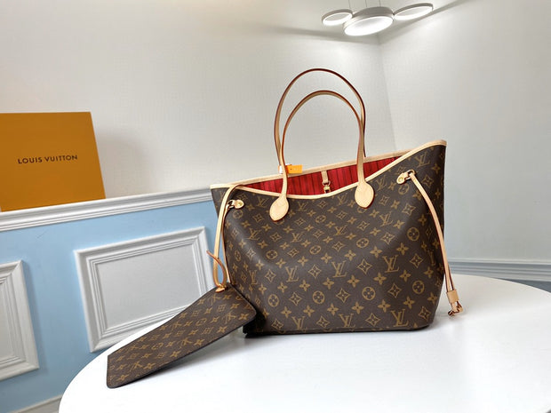 Small Round Brown with Beige Handles LV-042