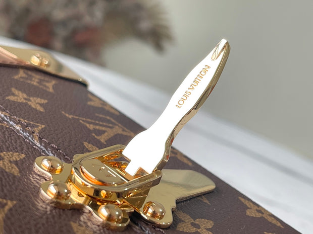 Mini Brown Vintage Box with Gold Lock LV-044