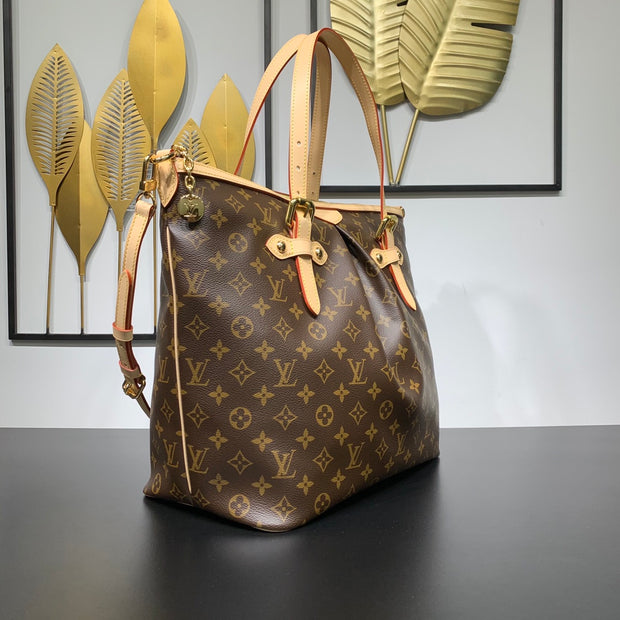 Large Brown with Beige Handles LV-046