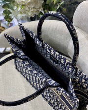 Navy & Beige, Monogram Print, DI-066