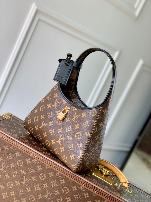 Brown with Black Strap and Gold Lock LV-051