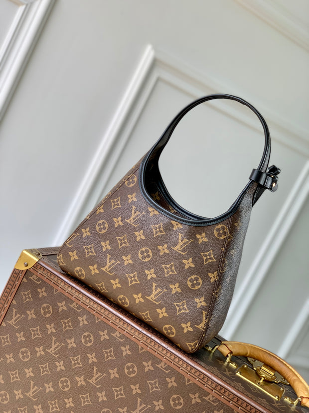 Brown with Black Strap and Gold Lock LV-051