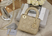 Mini Quilted Beige, CD Buckle, DI-058