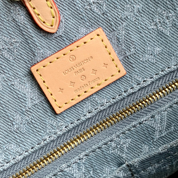 Grey with Beige Handles and Tags LV-054