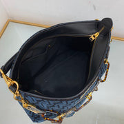 Blue Monogram with Tortoiseshell Chain FN-038