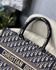 Navy & Beige, Monogram Print, DI-066