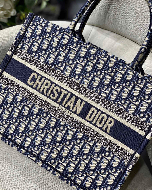 Navy & Beige, Monogram Print, DI-066