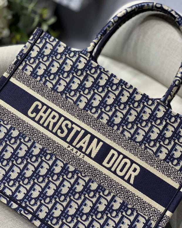 Navy & Beige, Monogram Print, DI-066