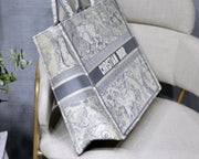Blue & White, Toile Print, DI-069