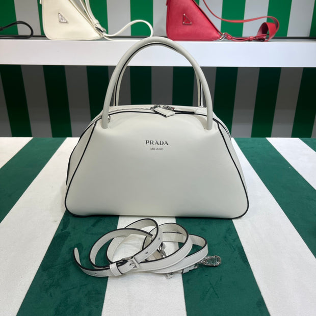Full leather White 22fw show handbag/crossbody bag