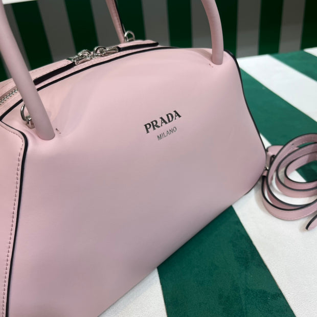 Full leather pink 22fw show handbag/crossbody bag