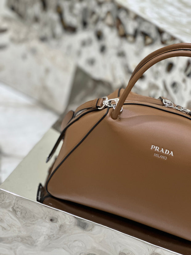Brown autumn and winter bag (small)