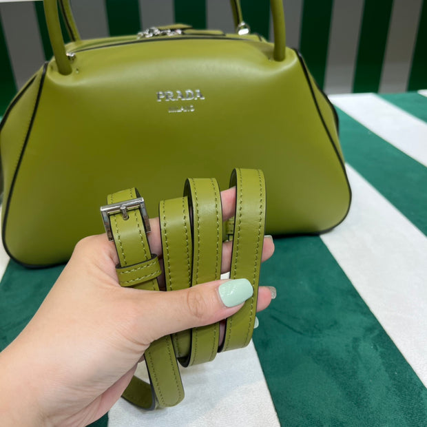 Full leather green 22fw show handbag/crossbody bag