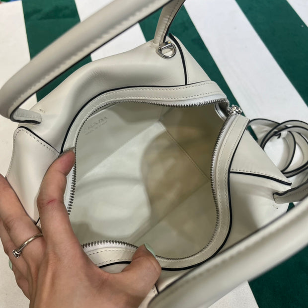 Full leather white 22fw show handbag/crossbody bag (large)