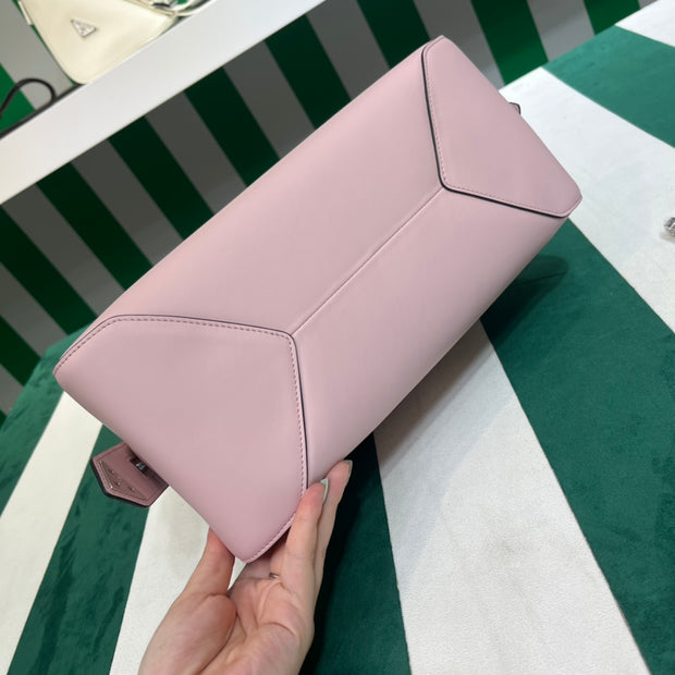 Full leather pink 22fw show handbag/crossbody bag