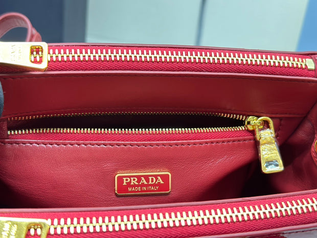 Red Patent leather mini killer bag
